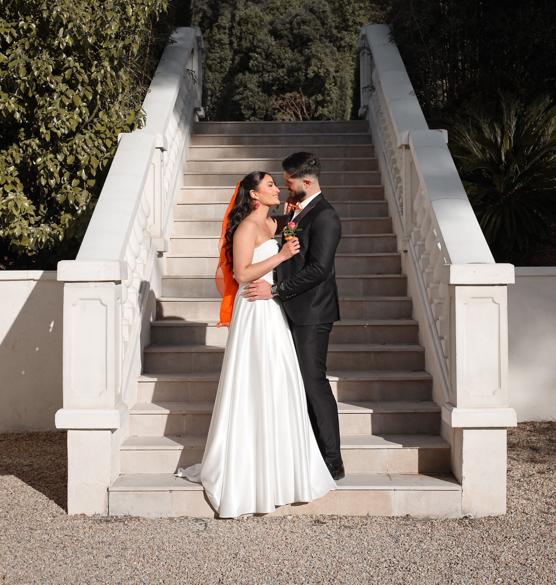 Portrait noir et blanc de mariée